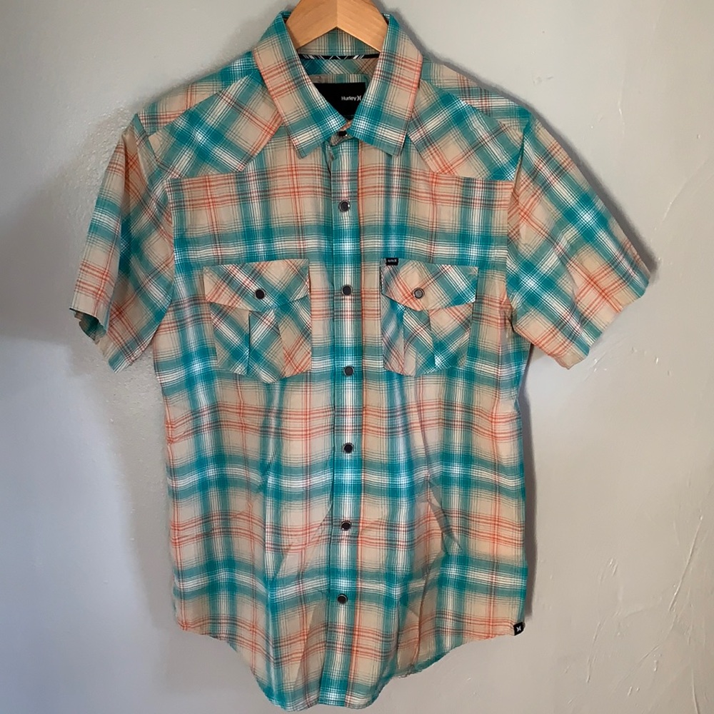 Hurley short sleeve plaid button down